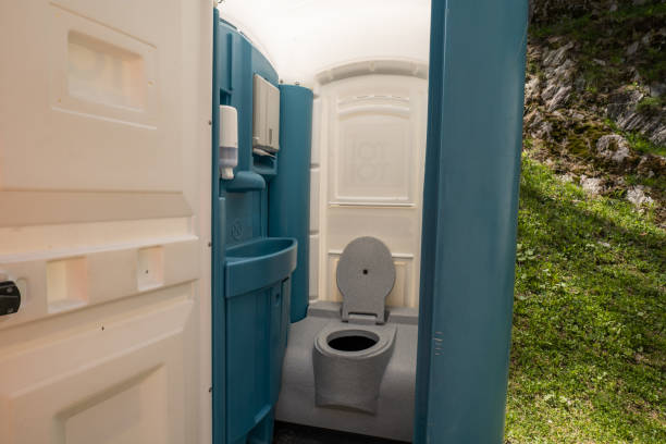 Best Porta potty delivery and setup  in Byng, OK